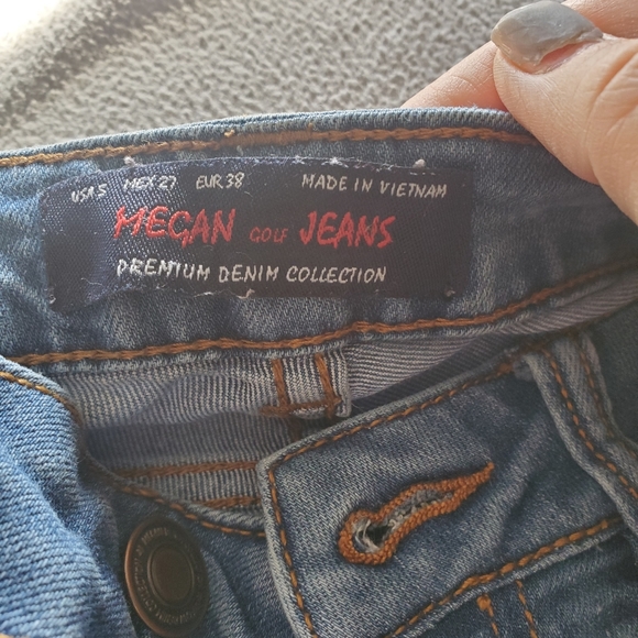 Jeans - Picture 3 of 3